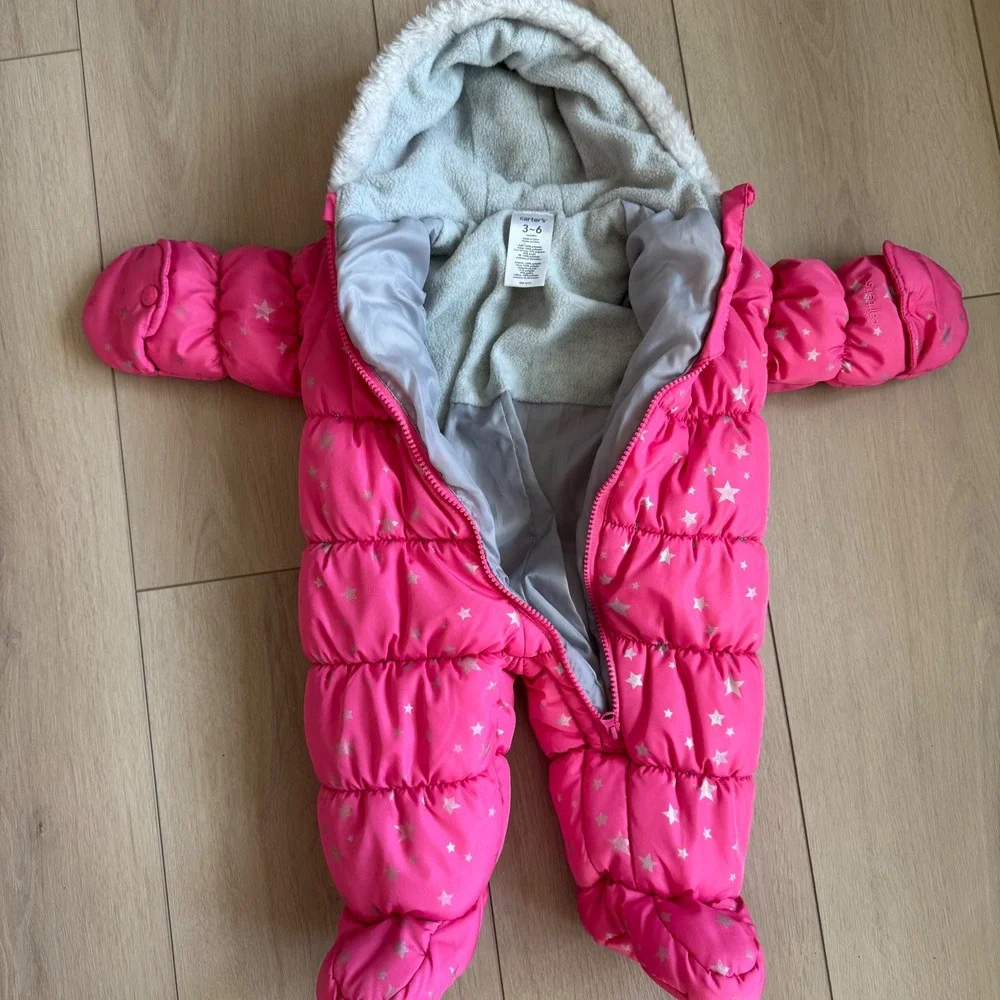Carters 3-6 Months Pink Snowsuit Puffer Footed Star Print Hooded Warm‎ Winter